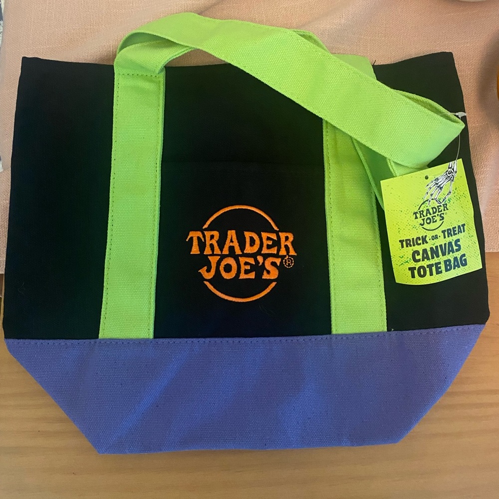 Trader Joe's Black and Green Tote Bag NWT Halloween mini tote